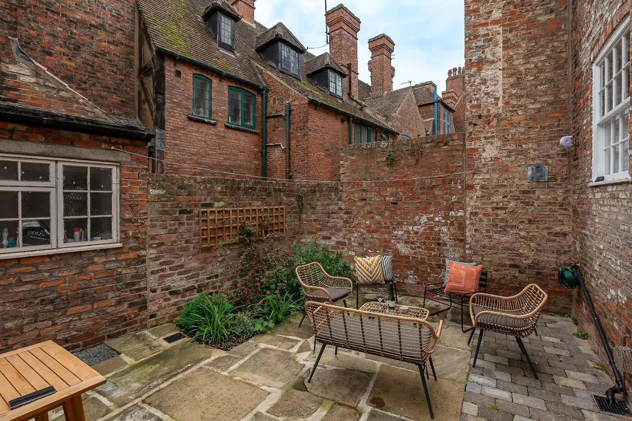 5 Precentors Court Villa York 0*,  United Kingdom